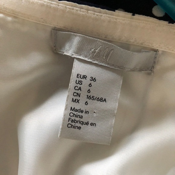 ✨NEW✨ H&M Navy Striped Strapless Jumpsuit - Picture 6 of 8